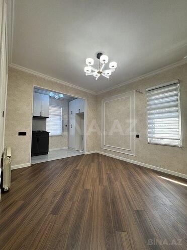 Продаётся 2-комн. вторичка 45 м², м. Иншаатчылар, photo 1 from 17