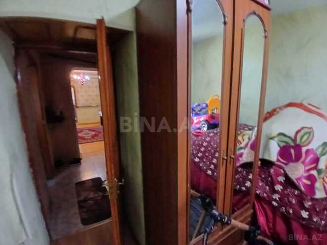 Satılır 3 otaqlı köhnə tikili 75 m², Qara Qarayev m., photo 27 from 29