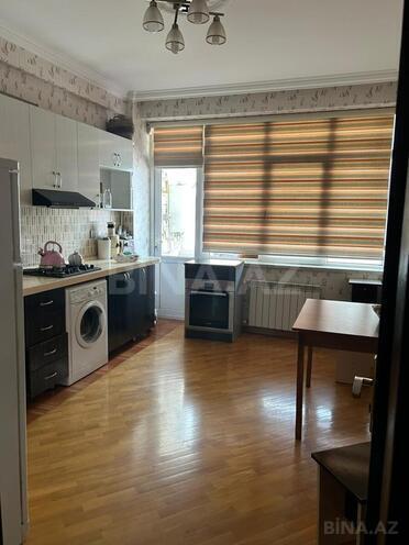 Продаётся 3-комн. новостройка 102 м², м. Кара Караев, photo 12 from 18