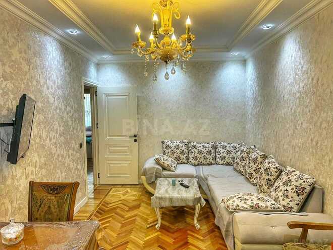 Satılır 3 otaqlı köhnə tikili 85 m², Suraxanı r., photo 1 from 13