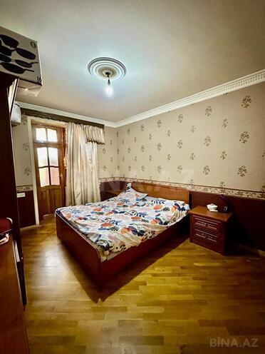 Продаётся 2-комн. вторичка 60 м², м. Нефтчиляр, photo 8 from 18