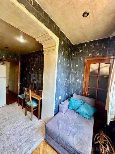 Продаётся 2-комн. вторичка 60 м², м. Нефтчиляр, photo 11 from 18