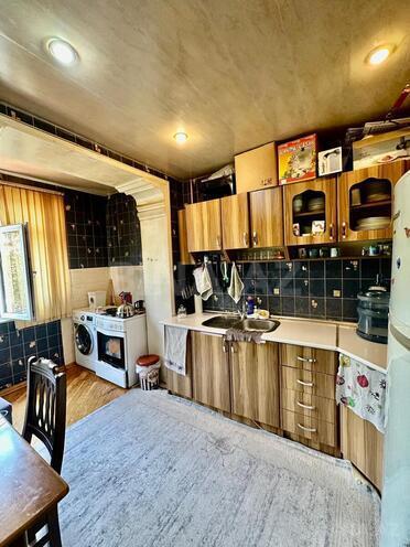 Продаётся 2-комн. вторичка 60 м², м. Нефтчиляр, photo 9 from 18