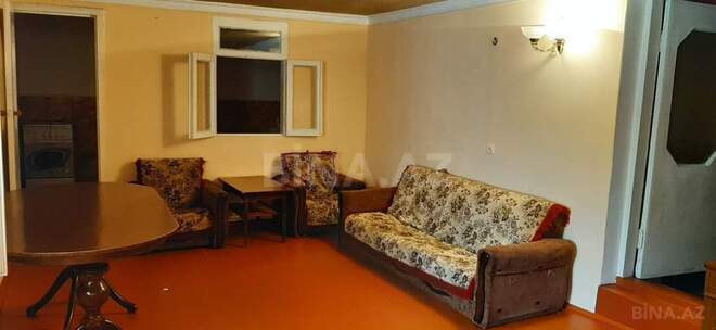 İcarəyə verilir 2 otaqlı həyət evi/bağ evi 110 m², İnşaatçılar m., photo 1 from 9