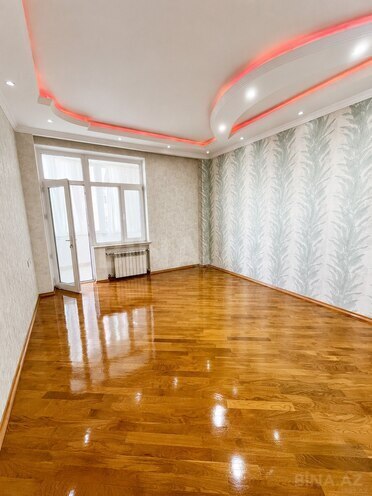 Продаётся 3-комн. новостройка 160 м², м. Элмляр Академиясы, photo 7 from 19