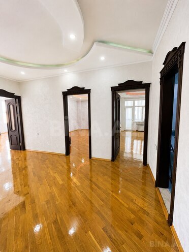 Продаётся 3-комн. новостройка 160 м², м. Элмляр Академиясы, photo 9 from 19
