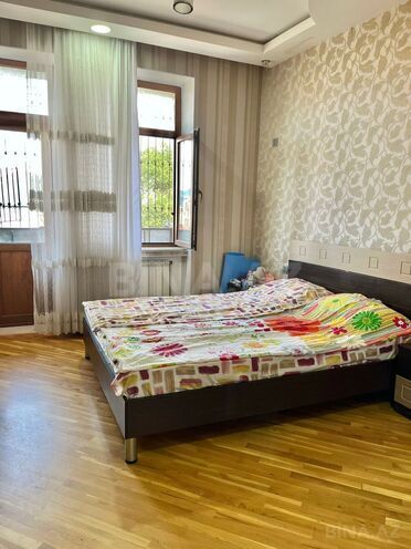 Satılır 2 otaqlı köhnə tikili 70 m², Gənclik m., photo 4 from 11