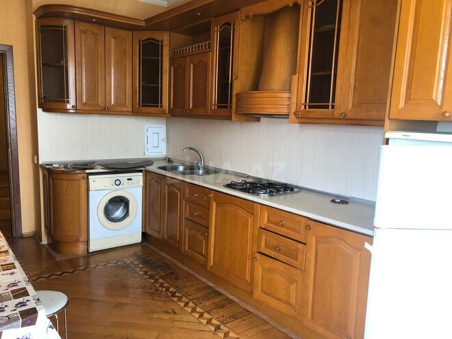 İcarəyə verilir 3 otaqlı yeni tikili 135 m², Nizami m., photo 13 from 20