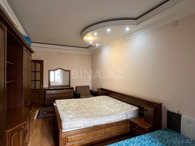 Сдаётся 3-комн. вторичка 70 м², м. Ичеришехер, photo 4 from 11