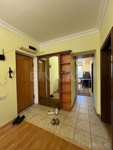 Сдаётся 3-комн. вторичка 70 м², м. Ичеришехер, photo 9 from 11