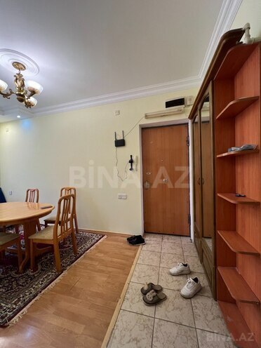 Сдаётся 3-комн. вторичка 70 м², м. Ичеришехер, photo 8 from 11
