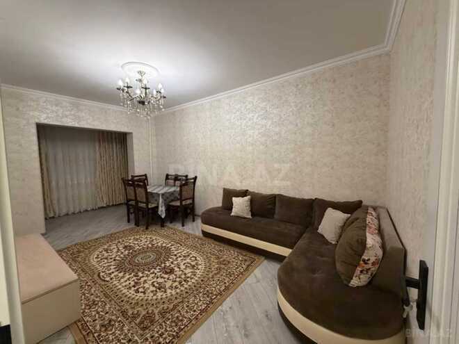 Сдаётся 2-комн. вторичка 75 м², пос. Бакиханова, photo 1 from 13