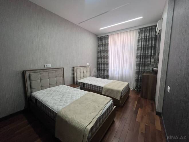 Сдаётся 3-комн. новостройка 115 м², м. 8 ноября, photo 13 from 23