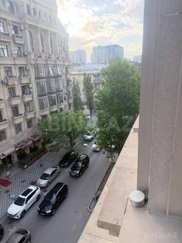 İcarəyə verilir 2 otaqlı köhnə tikili 70 m², Nəriman Nərimanov m., photo 6 from 11