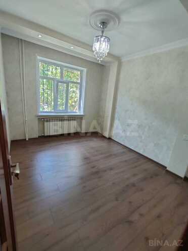 Satılır 2 otaqlı köhnə tikili 60 m², Əhmədli q., photo 3 from 13