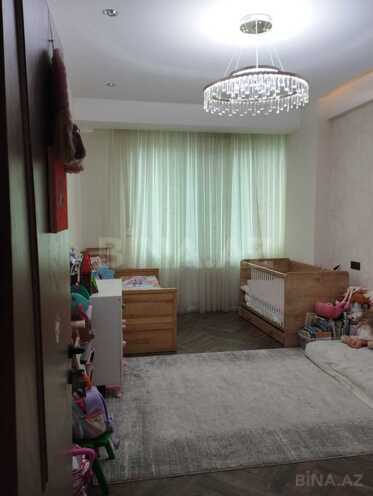 Сдаётся 3-комн. новостройка 130 м², Насиминский  р., photo 12 from 18