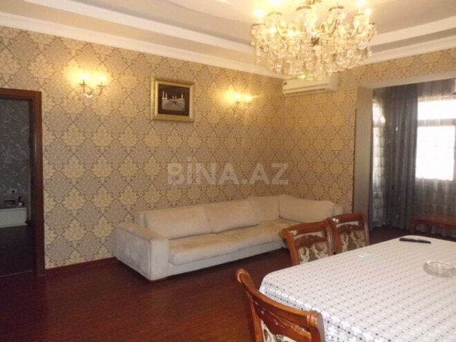 Satılır 6 otaqlı həyət evi/bağ evi 250 m², Qara Qarayev m., photo 4 from 23