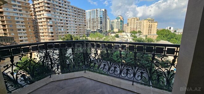 Продаётся 3-комн. новостройка 142 м², м. Низами, photo 16 from 17