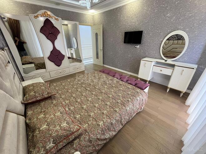 Сдаётся 3-комн. новостройка 145 м², м. 8 ноября, photo 13 from 32