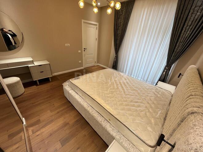 Сдаётся 3-комн. новостройка 145 м², м. 8 ноября, photo 12 from 32