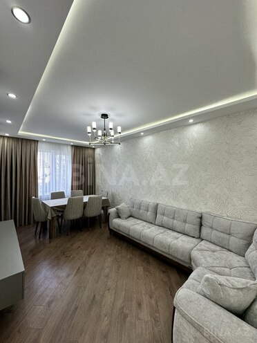 Продаётся 3-комн. вторичка 80 м², пос. Ахмедлы, photo 1 from 18