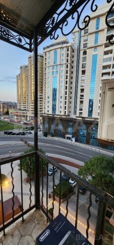 Satılır 2 otaqlı köhnə tikili 60 m², Nizami m., photo 14 from 15