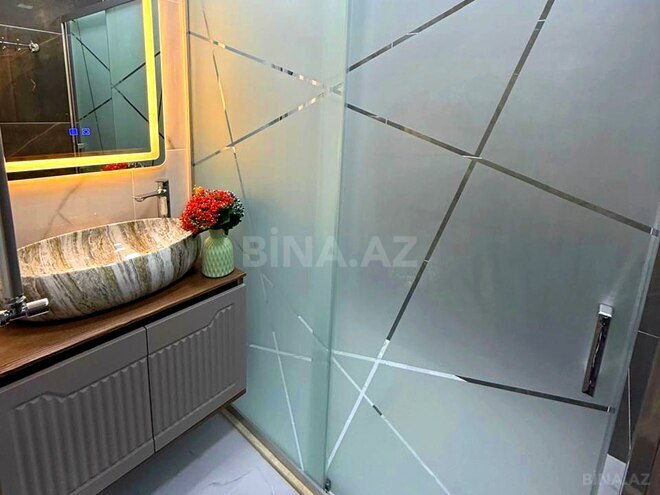 Продаётся 3-комн. новостройка 127 м², м. Кара Караев, photo 15 from 32