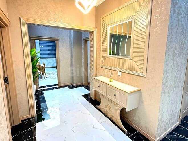 Продаётся 3-комн. новостройка 127 м², м. Кара Караев, photo 28 from 32