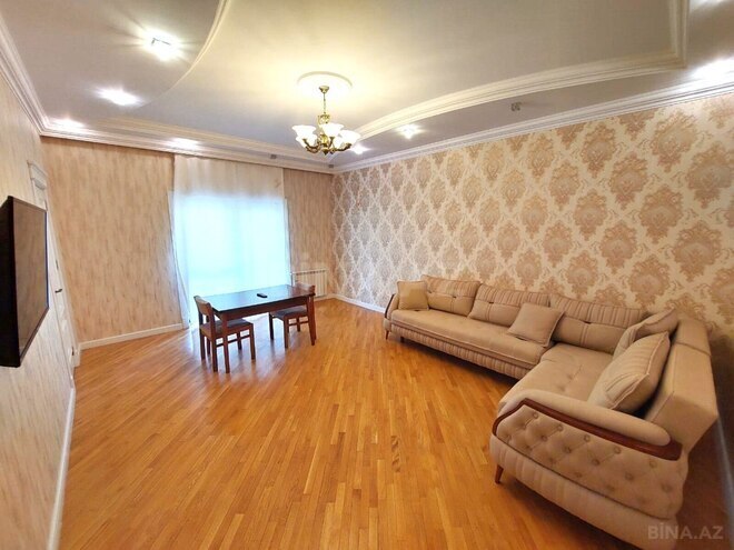 Сдаётся 2-комн. новостройка 75 м², м. Гянджлик, photo 1 from 17