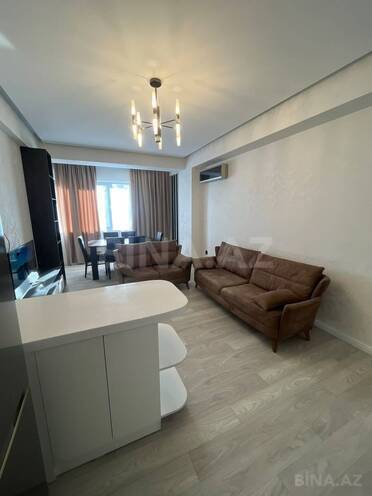 Сдаётся 2-комн. новостройка 70 м², м. Шах Исмаил Хатаи, photo 1 from 10
