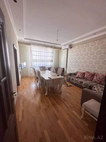 Сдаётся 3-комн. новостройка 85 м², м. Кара Караев, photo 1 from 7