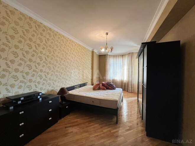 Сдаётся 3-комн. новостройка 145 м², м. Элмляр Академиясы, photo 15 from 29