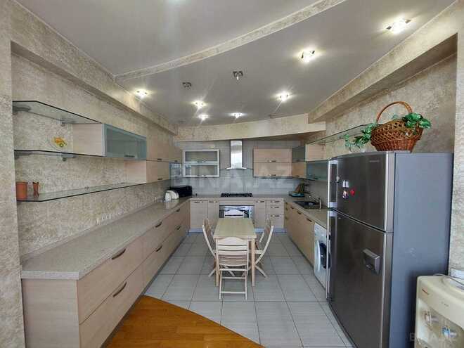 Сдаётся 4-комн. новостройка 195 м², м. Низами, photo 16 from 26