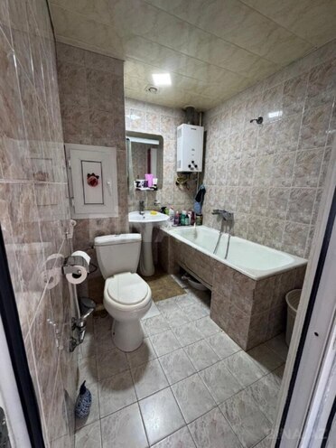 Satılır 2 otaqlı köhnə tikili 45 m², Yeni Günəşli q., photo 8 from 9