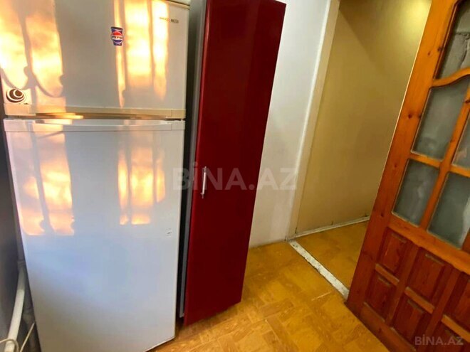 Продаётся 3-комн. вторичка 65 м², м. Нефтчиляр, photo 14 from 22