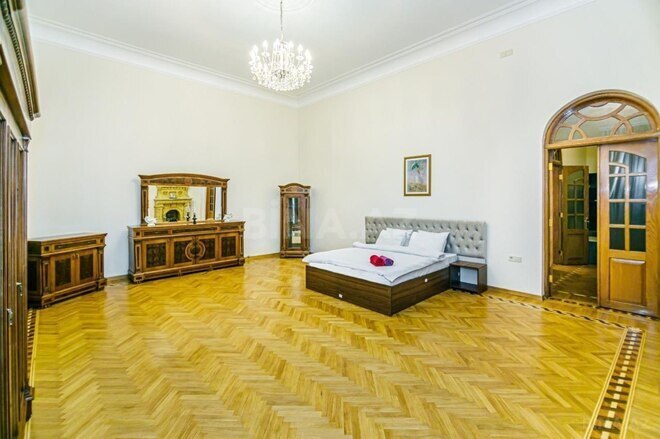 İcarəyə verilir 4 otaqlı köhnə tikili 180 m², İçəri Şəhər m., photo 4 from 28