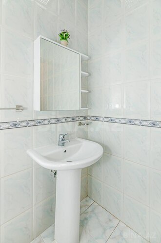 İcarəyə verilir 4 otaqlı köhnə tikili 180 m², İçəri Şəhər m., photo 23 from 28