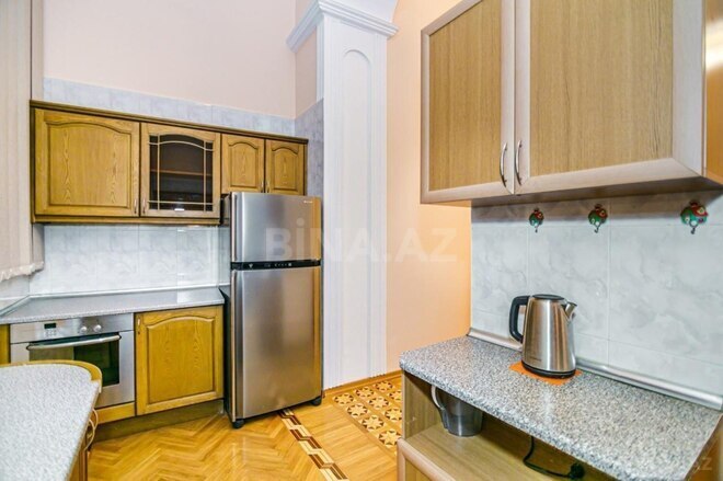 İcarəyə verilir 4 otaqlı köhnə tikili 180 m², İçəri Şəhər m., photo 6 from 28