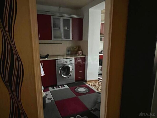 Продаётся 3-комн. вторичка 65 м², м. Нефтчиляр, photo 14 from 19