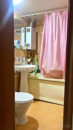 Продаётся 3-комн. вторичка 65 м², м. Нефтчиляр, photo 11 from 19
