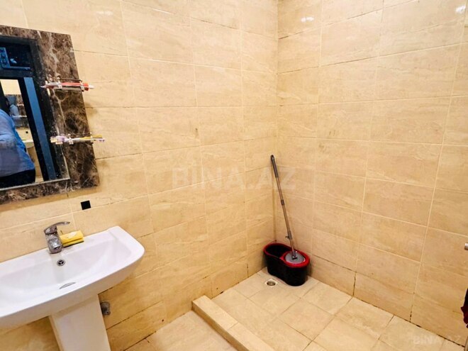 Продаётся 3-комн. новостройка 64 м², м. Кара Караев, photo 11 from 18