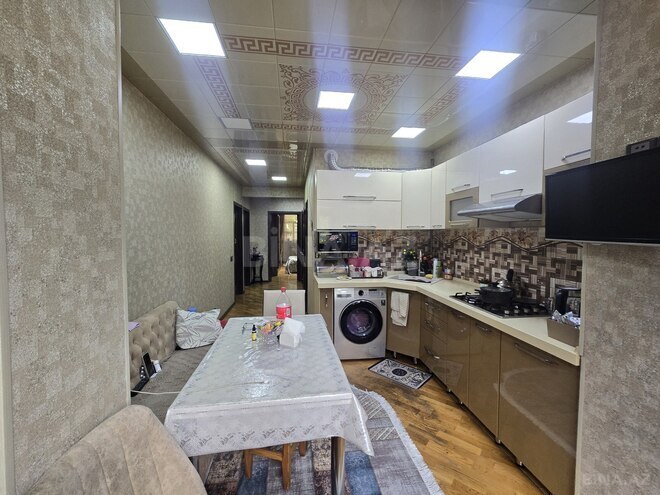 Продаётся 3-комн. вторичка 74 м², photo 3 from 23