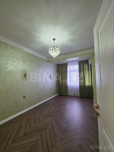 Продаётся 3-комн. новостройка 95 м², м. Нефтчиляр, photo 18 from 21