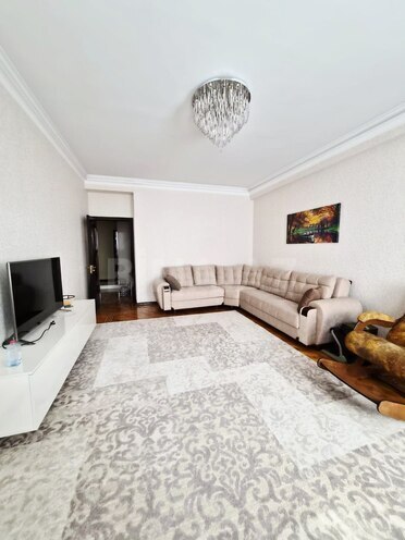 Продаётся 3-комн. новостройка 100 м², м. Мемар Аджеми, photo 1 from 13