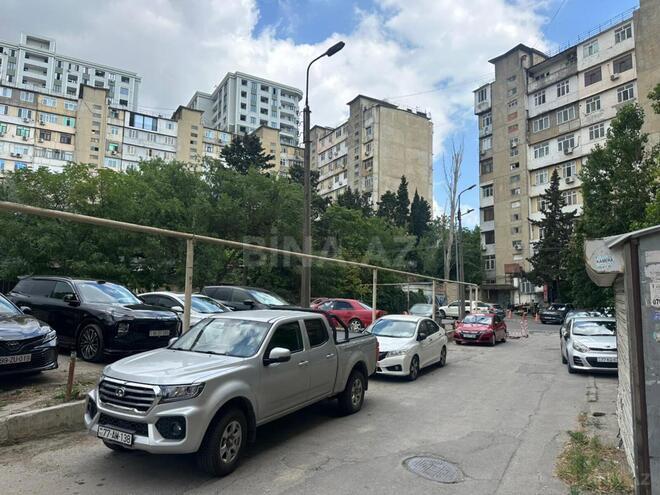 Satılır 2 otaqlı köhnə tikili 65 m², Həzi Aslanov q., photo 11 from 14