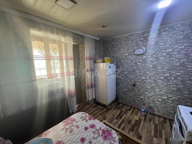 Satılır 3 otaqlı köhnə tikili 45 m², Xalqlar Dostluğu m., photo 13 from 22