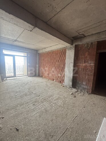 Satılır 8 otaqlı yeni tikili 746 m², 28 May m., photo 3 from 8