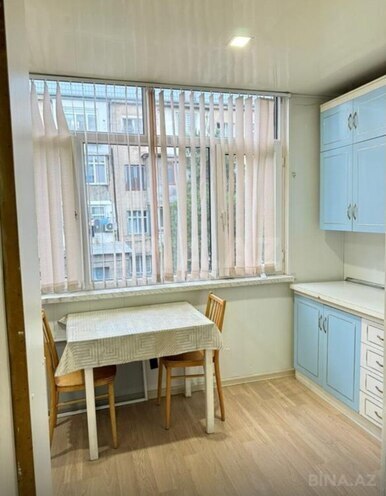 Satılır 3 otaqlı köhnə tikili 72 m², Elmlər Akademiyası m., photo 9 from 13