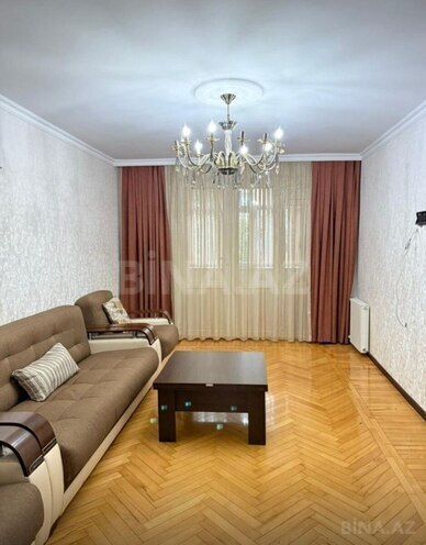 Satılır 3 otaqlı köhnə tikili 72 m², Elmlər Akademiyası m., photo 1 from 13
