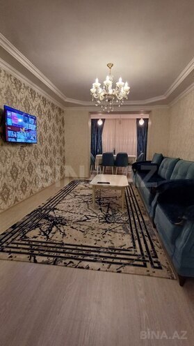 Сдаётся 3-комн. вторичка 80 м², м. Кара Караев, photo 10 from 18